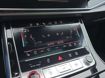 Car image 36