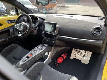 Car image 25