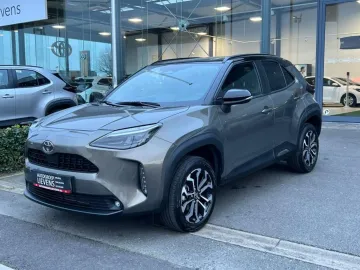 Car image 19