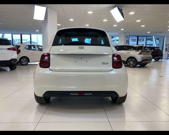 Fiat 500 e 42 kWh 87 kW image number 3