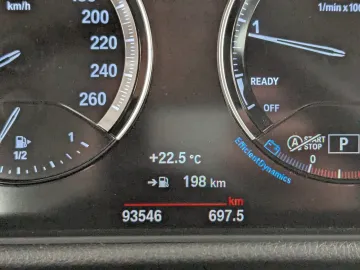 Car image 28
