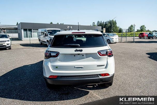 Jeep Compass 1.5 T4 48V e-Hybrid 96 kW image number 6