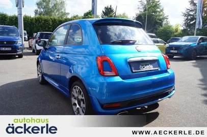 Car image 5