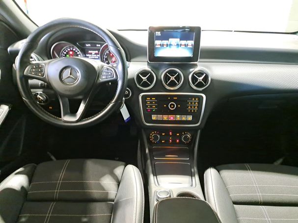 Mercedes-Benz A 180 90 kW image number 16