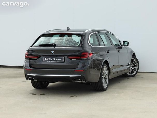 BMW 530i Touring xDrive 185 kW image number 6