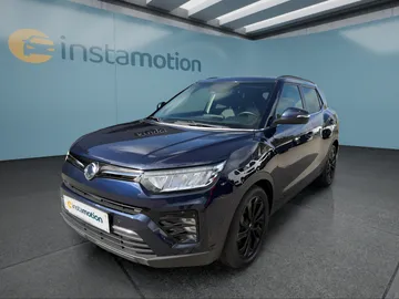 Car image 26