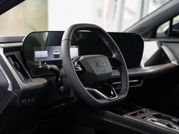 Car image 29