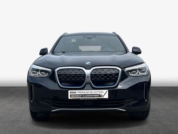 BMW iX3 210 kW image number 2