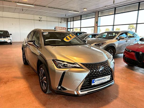 Lexus UX 250h Executive 135 kW image number 2