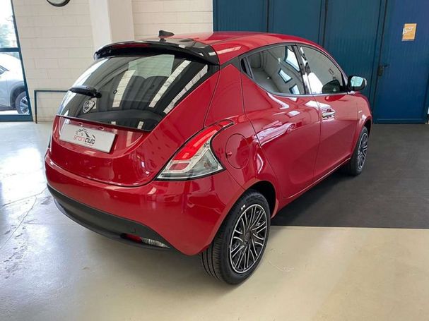 Lancia Ypsilon 51 kW image number 3