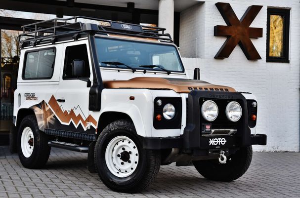 Land Rover Defender 90 90 kW image number 16