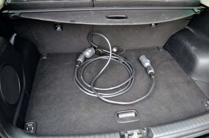 Car image 35