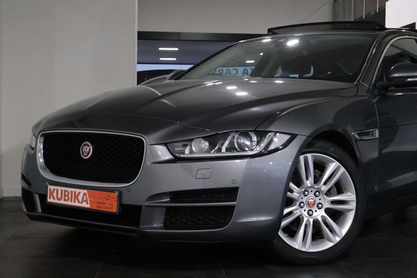 Jaguar XE 132 kW image number 1