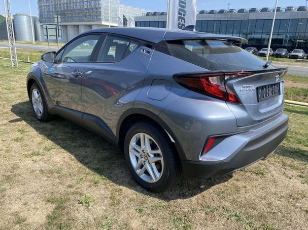 Toyota C-HR Hybrid 90 kW image number 4