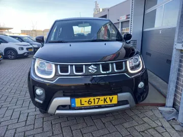 Car image 5