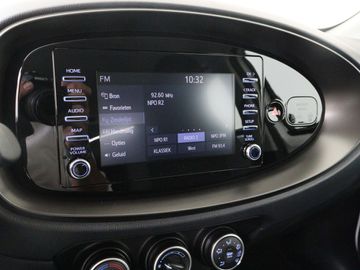 Car image 31