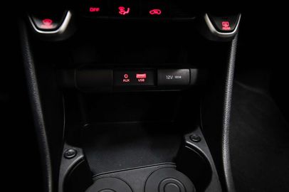 Car image 36