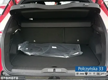 Car image 36