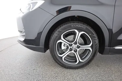 Car image 29