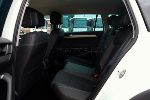 Volkswagen Passat Alltrack 2.0 TDI SCR 4Motion DSG 140 kW image number 27