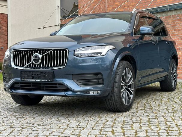 Volvo XC90 AWD Momentum 173 kW image number 2