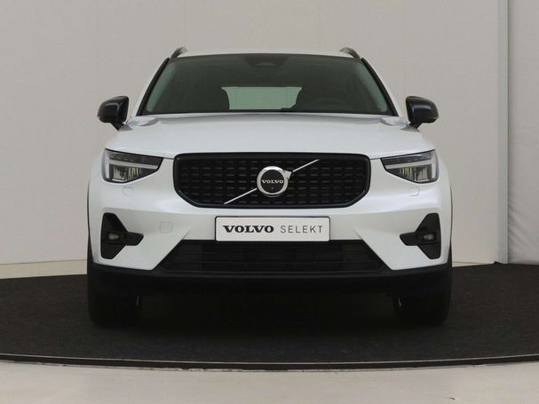 Volvo XC40 B3 Plus Dark 120 kW image number 14