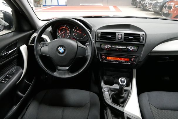 BMW 116d 85 kW image number 14