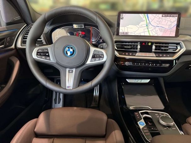 BMW iX3 210 kW image number 12