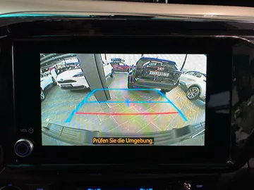 Car image 23