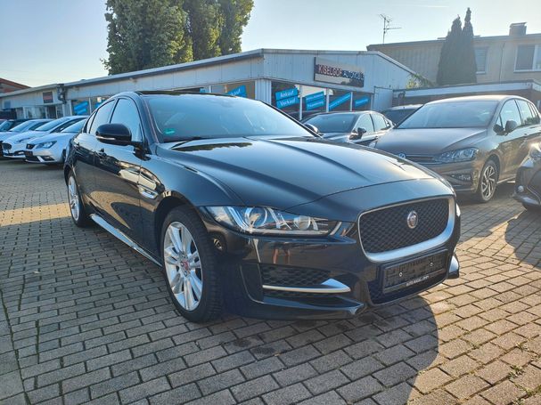 Jaguar XE AWD 132 kW image number 3