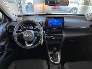 Car image 9