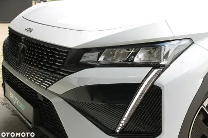 Car image 34