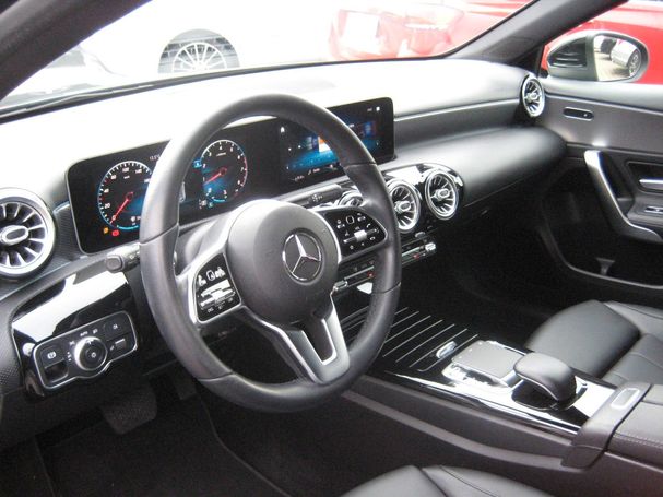 Mercedes-Benz A 220 140 kW image number 14