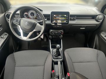 Car image 10