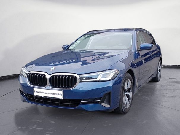 BMW 520d Touring xDrive 140 kW image number 1