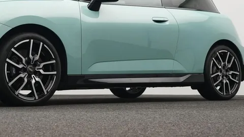 Car image 22
