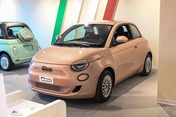 Fiat 500 e 70 kW image number 1