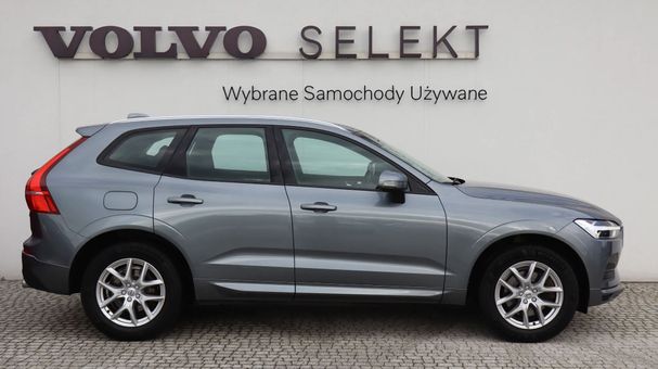 Volvo XC60 T4 Momentum 140 kW image number 7