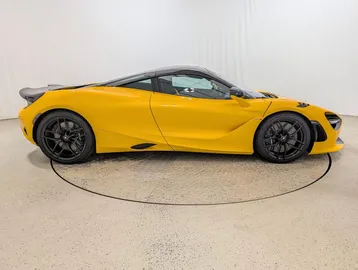Car image 35