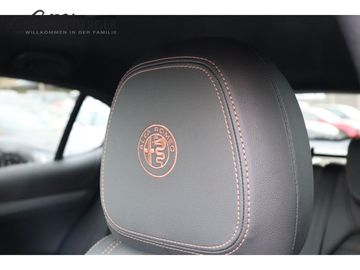 Car image 35