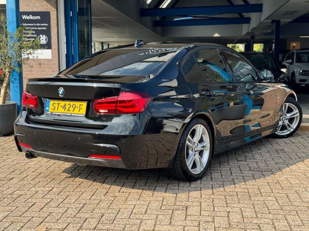 BMW 318i M Sport 100 kW image number 6