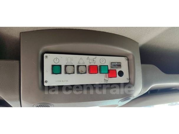 Renault Master DCi 130 L4H2 96 kW image number 27