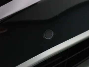 Car image 39