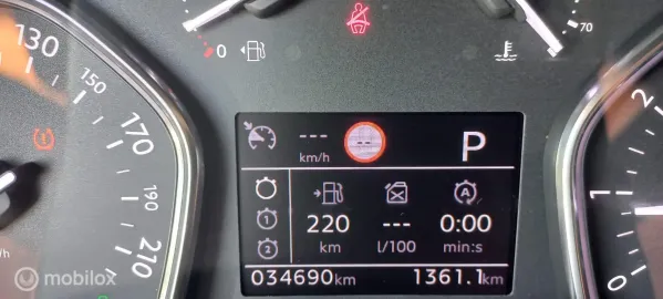 Car image 23