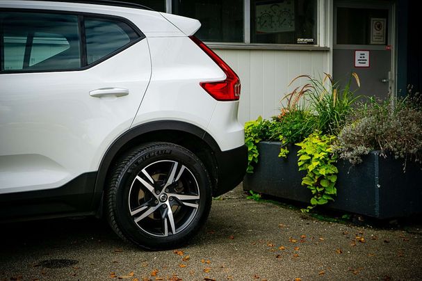 Volvo XC40 D3 AWD Geartronic 110 kW image number 13