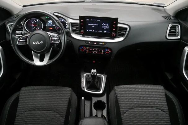 Kia Ceed 1.5 T-GDI 118 kW image number 8