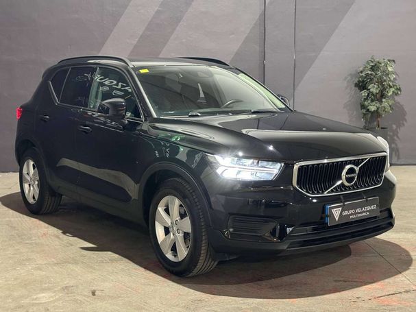 Volvo XC40 D3 110 kW image number 3