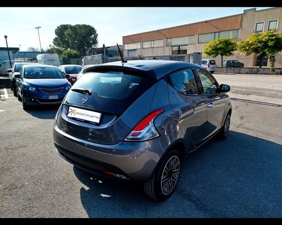 Lancia Ypsilon 51 kW image number 4