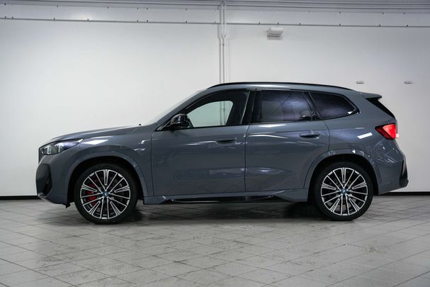 BMW iX1 eDrive20 M Sport Pro 150 kW image number 3