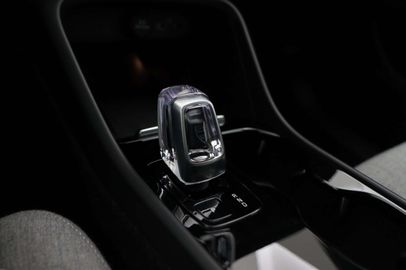 Car image 33